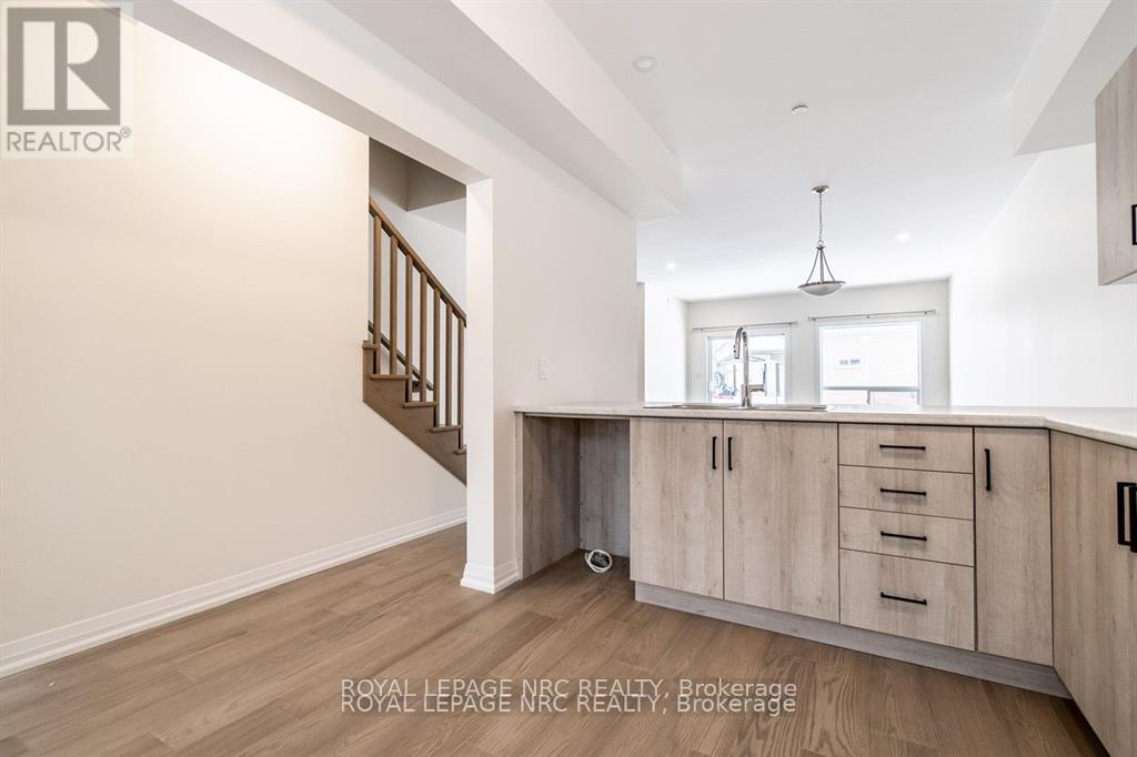 16 - 397 Garrison Road, Fort Erie, Ontario  L2A 1N1 - Photo 5 - X12790890