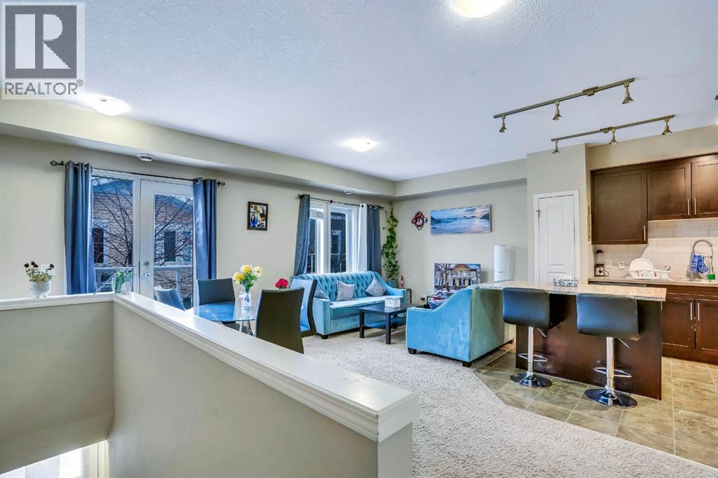 713 Auburn Bay Square Se, Calgary, Alberta  T3M 0Y7 - Photo 2 - A2286620