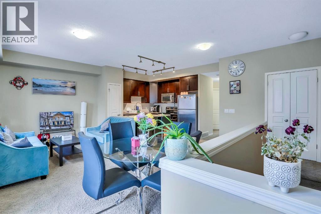 713 Auburn Bay Square Se, Calgary, Alberta  T3M 0Y7 - Photo 3 - A2286620