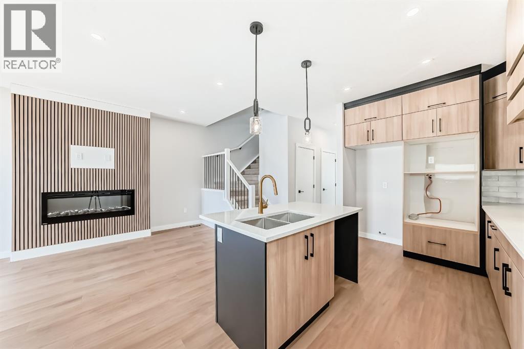 1947 Mccaskill Drive, Crossfield, Alberta  T0M 0S0 - Photo 5 - A2286621