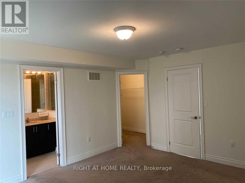 12 Pony Farm Drive, Toronto (Willowridge-Martingrove-Richview), Ontario  M9R 0B3 - Photo 16 - W12790274