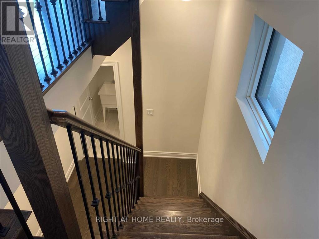 12 Pony Farm Drive, Toronto (Willowridge-Martingrove-Richview), Ontario  M9R 0B3 - Photo 26 - W12790274