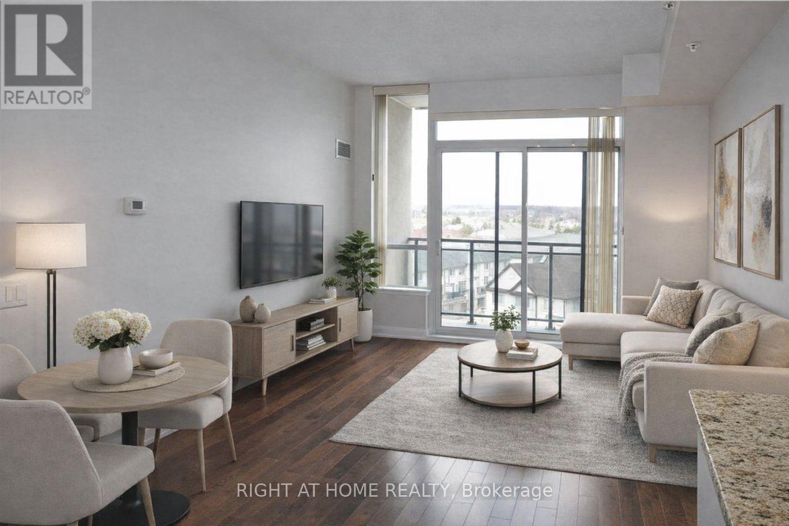 712 - 75 North Park Road, Vaughan (Beverley Glen), Ontario  L4J 0H8 - Photo 2 - N12790230