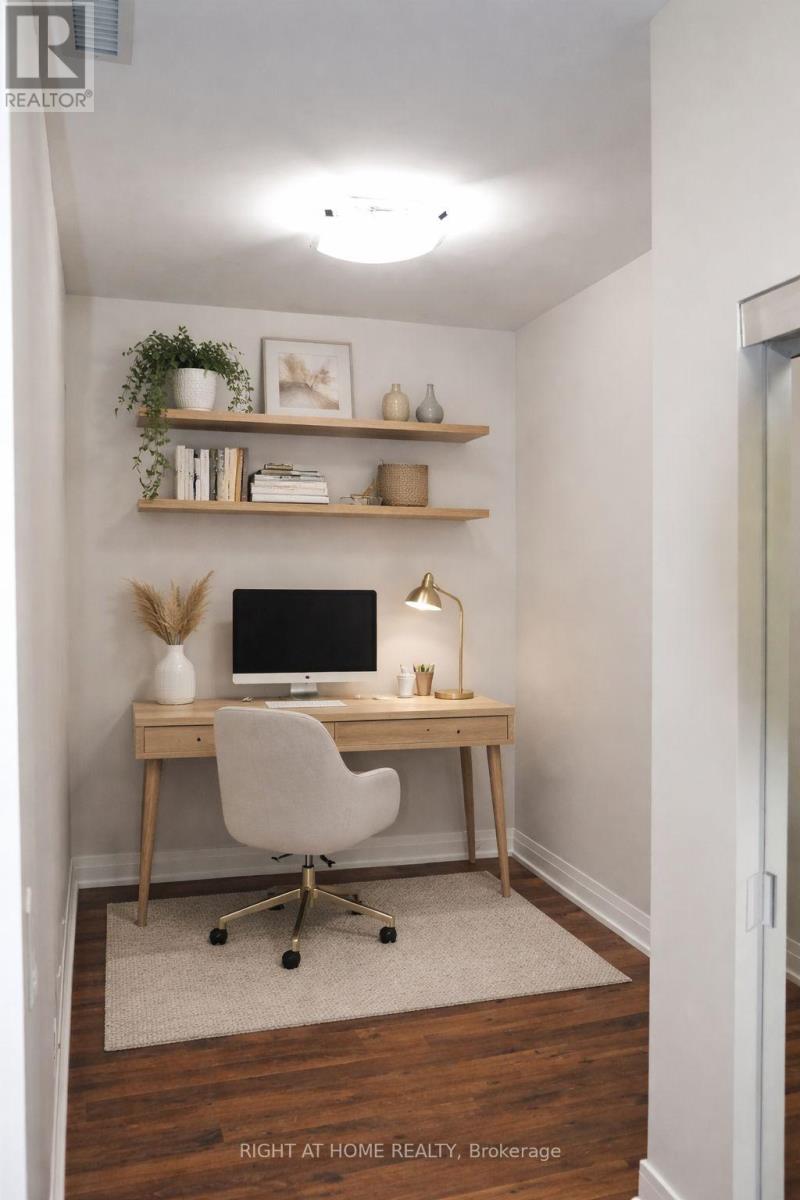 712 - 75 North Park Road, Vaughan (Beverley Glen), Ontario  L4J 0H8 - Photo 6 - N12790230