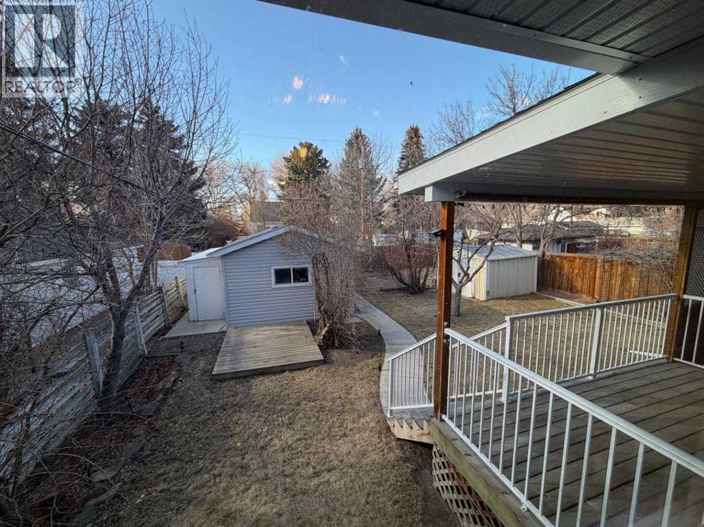 1036 12a Street S, Lethbridge, Alberta  T1K 1R4 - Photo 9 - A2286602