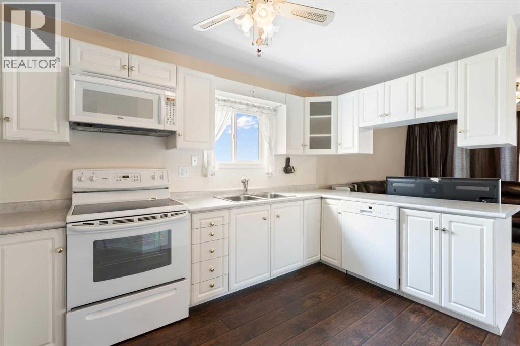 328 6 Avenue N, Champion, Alberta  T0L 0R0 - Photo 12 - A2286617