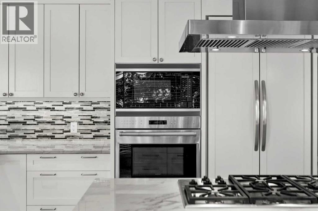 15 Oakmount Place Sw, Calgary, Alberta  T2V 4Y2 - Photo 12 - A2278767