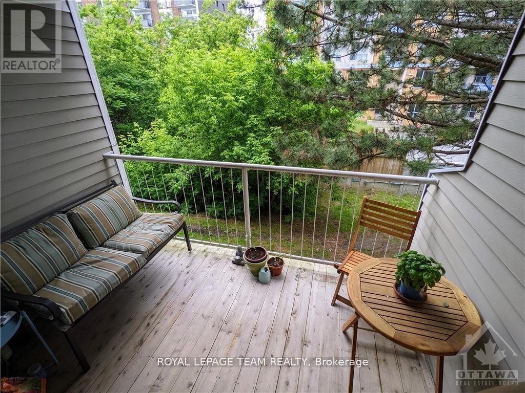 250 Brittany Drive, Ottawa, Ontario  K1K 4M1 - Photo 17 - X12790908