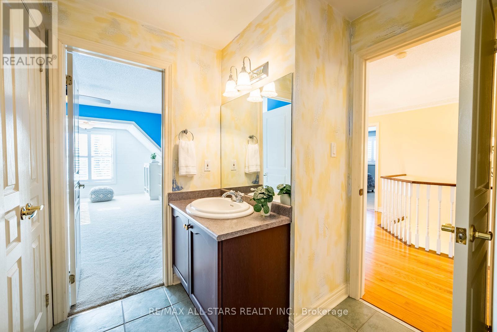 102 Dawnhill Avenue, Oshawa, Ontario  L1J 8G4 - Photo 32 - E12790906