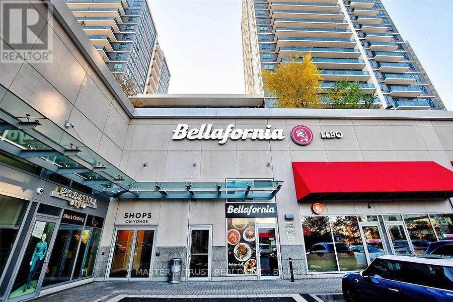 9 &106 - 7181 Yonge Street, Markham, Ontario  L3T 0C7 - Photo 2 - N12790910