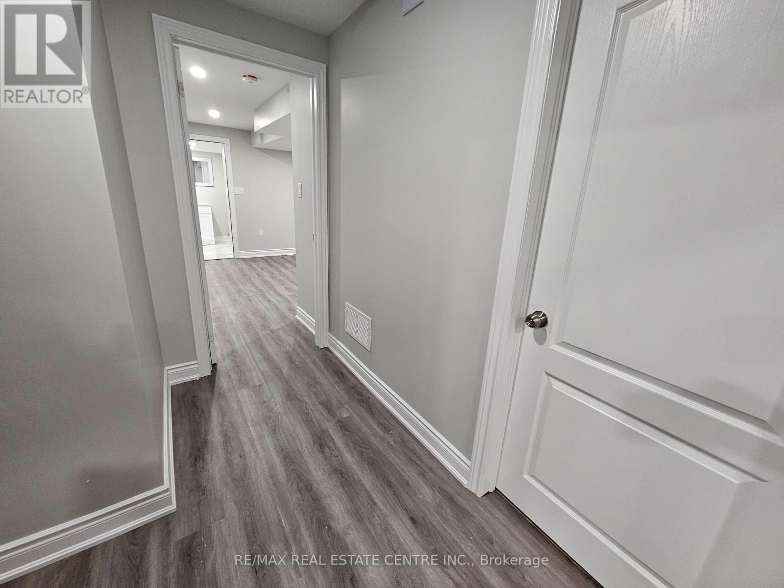 Basemen - 180 Giddings Crescent, Milton, Ontario  L9T 7A8 - Photo 5 - W12790912