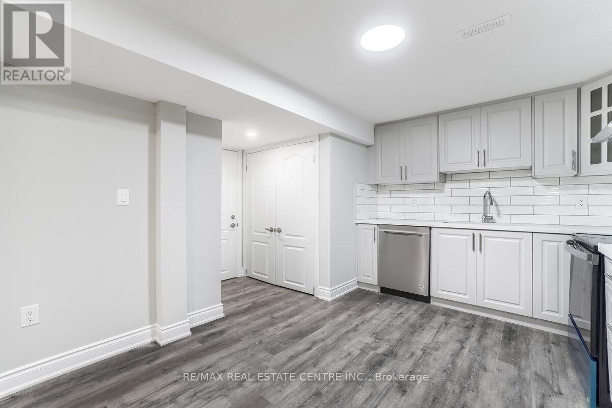 Basemen - 180 Giddings Crescent, Milton, Ontario  L9T 7A8 - Photo 9 - W12790912