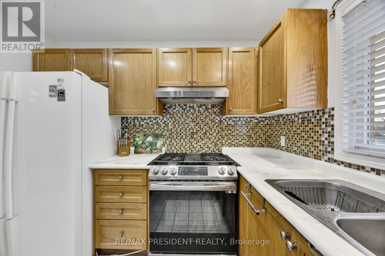 Photo 13 of 44 for 18 - 10 Chalkstone Drive