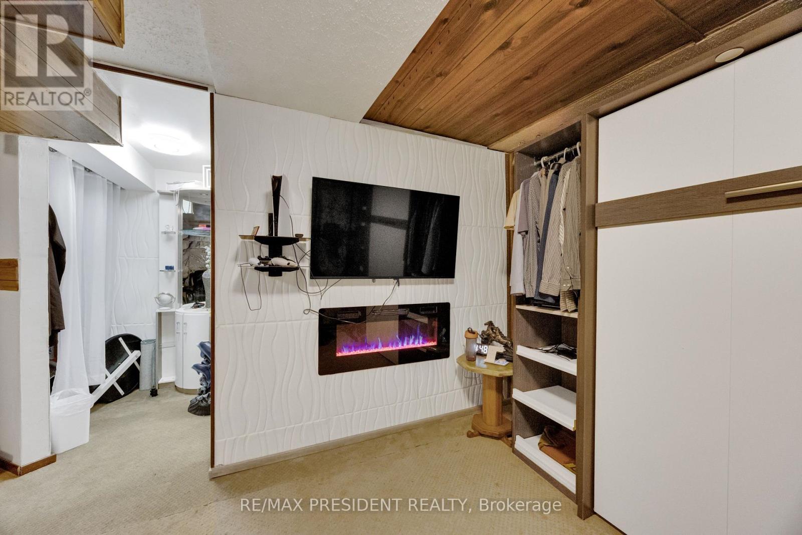 Photo 35 of 44 for 18 - 10 Chalkstone Drive