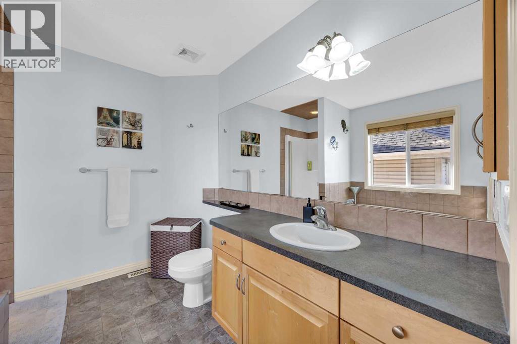139 Prestwick Point Se, Calgary, Alberta  T2Z 4K7 - Photo 24 - A2282449
