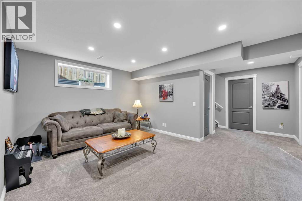 139 Prestwick Point Se, Calgary, Alberta  T2Z 4K7 - Photo 33 - A2282449