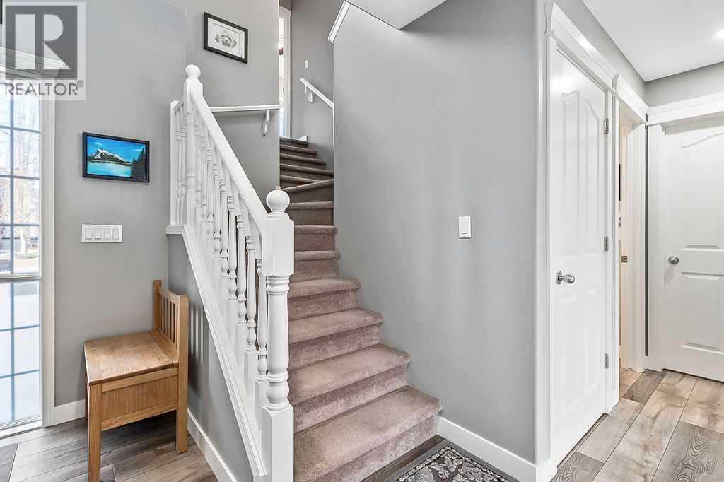 115 Cougarstone Square Sw, Calgary, Alberta  T3H 5J4 - Photo 19 - A2286206