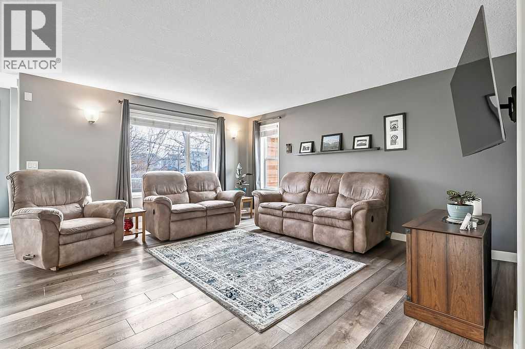 115 Cougarstone Square Sw, Calgary, Alberta  T3H 5J4 - Photo 14 - A2286206