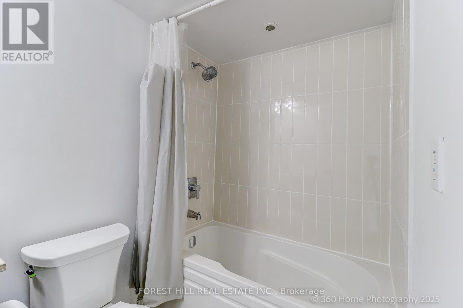 2103 - 955 Bay Street, Toronto (Bay Street Corridor), Ontario  M5S 0C6 - Photo 28 - C12784730