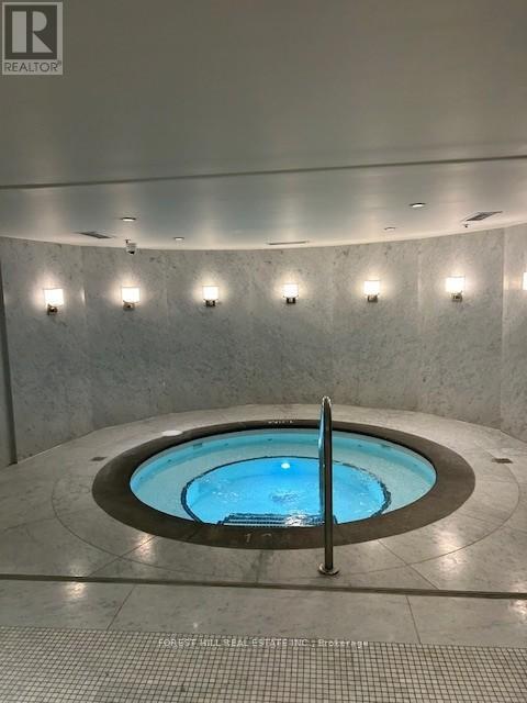 2103 - 955 Bay Street, Toronto (Bay Street Corridor), Ontario  M5S 0C6 - Photo 34 - C12784730