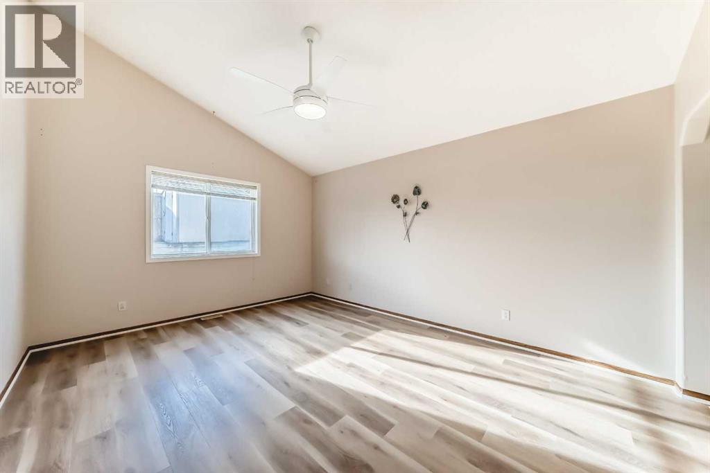 110 Somerglen Road Sw, Calgary, Alberta  T2Y 3S3 - Photo 17 - A2283375