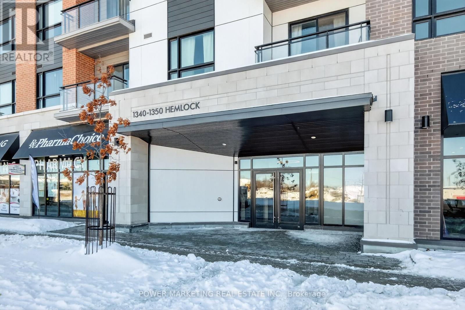 316 - 1350 Hemlock Road, Ottawa, Ontario  K1K 5C2 - Photo 2 - X12790938