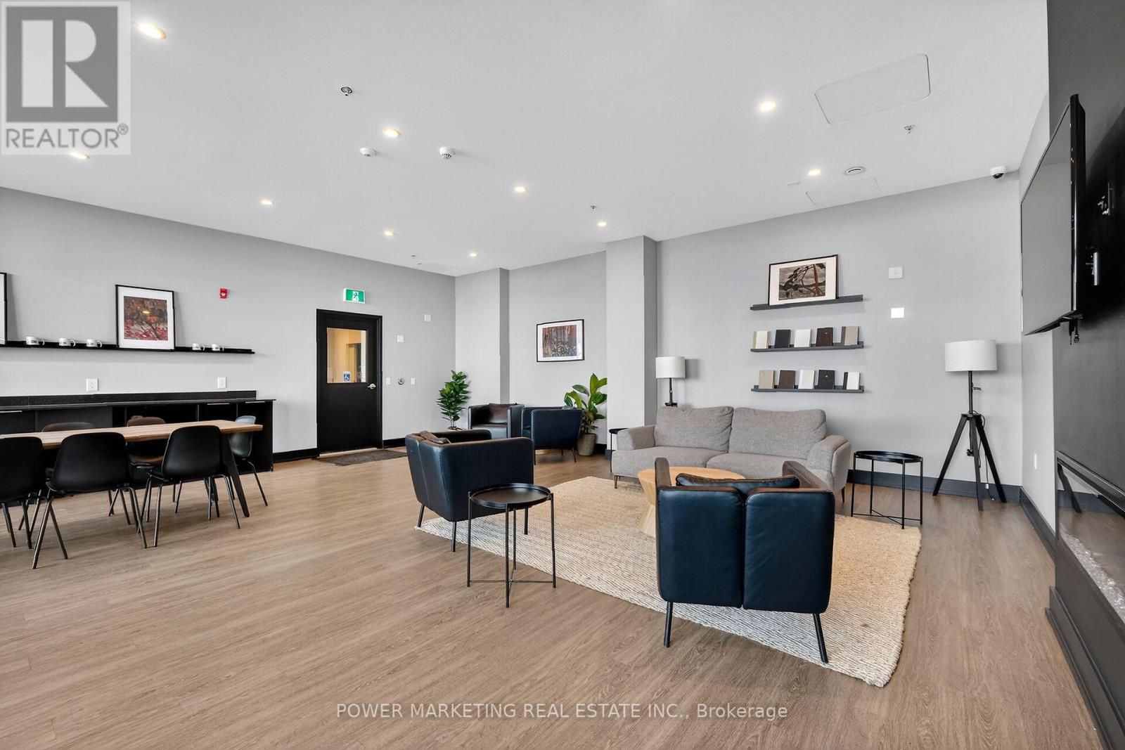 316 - 1350 Hemlock Road, Ottawa, Ontario  K1K 5C2 - Photo 8 - X12790940