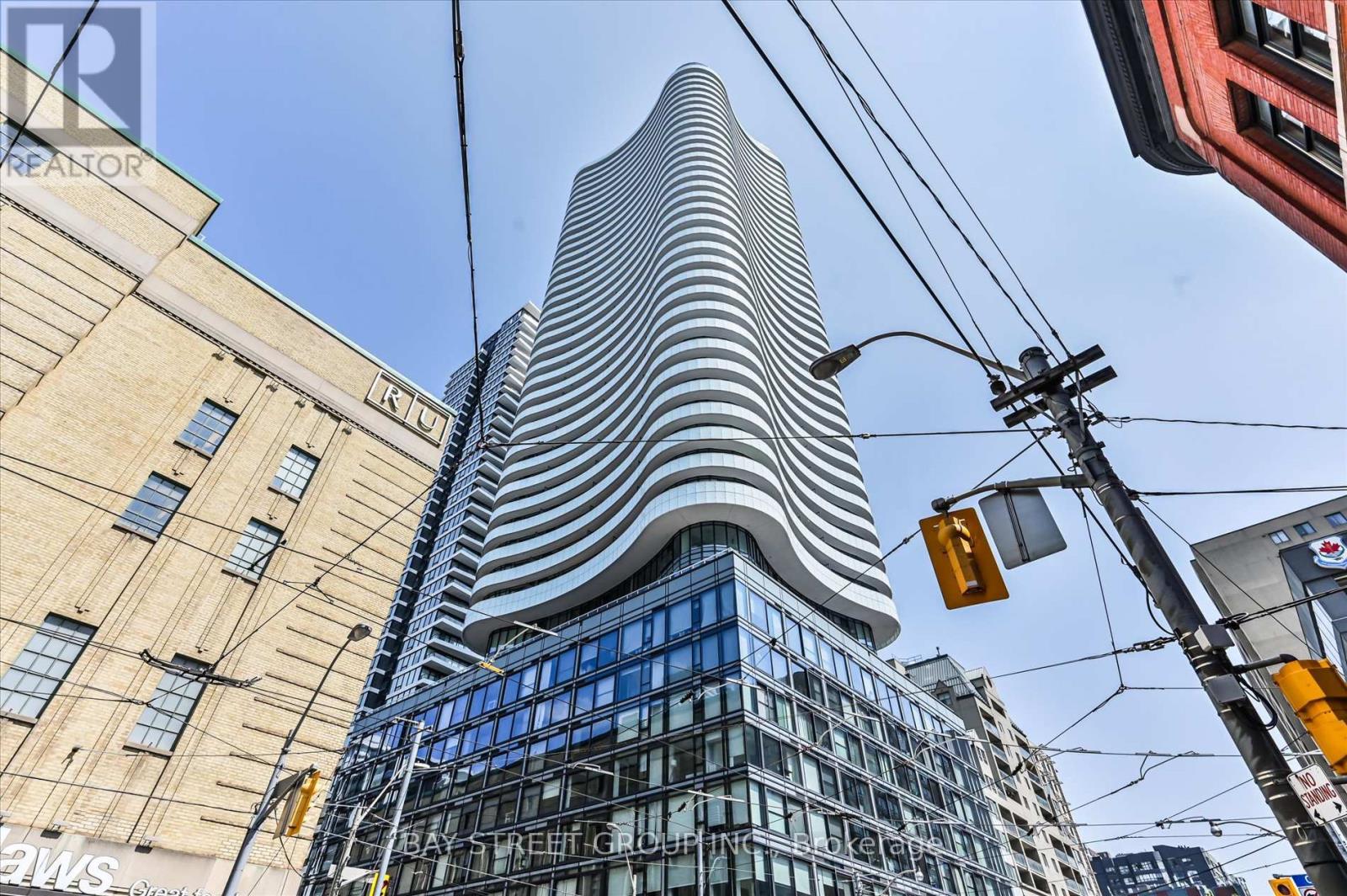 3909 - 403 CHURCH STREET, Toronto, Ontario