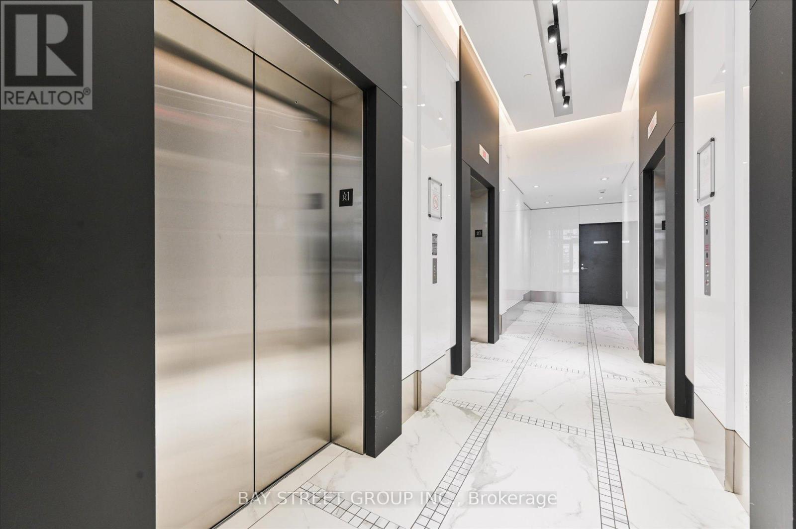 3909 - 403 Church Street, Toronto, Ontario  M4Y 2C2 - Photo 4 - C12790944