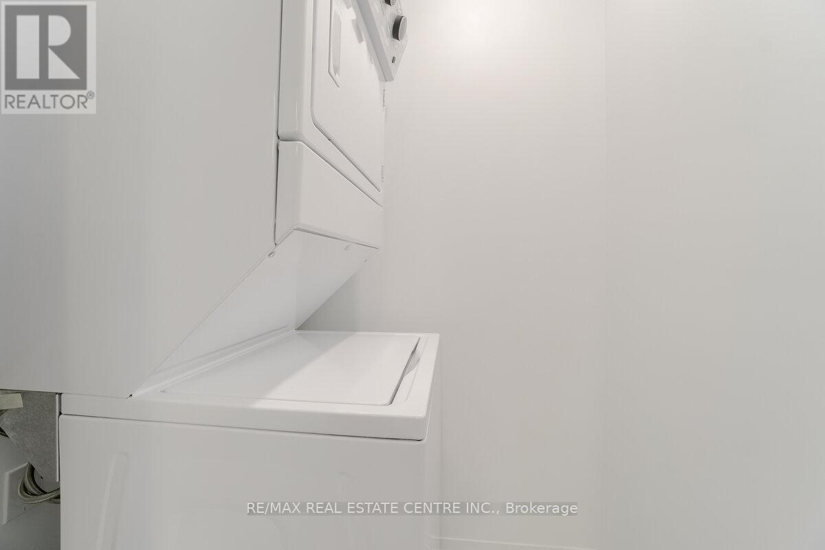 119 - 95 Dundas Street W, Oakville, Ontario  L6M 5N4 - Photo 24 - W12790920