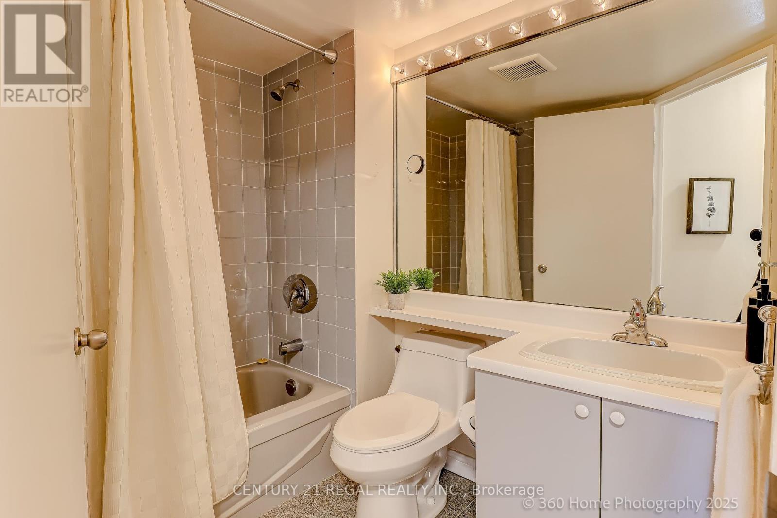 308 - 2267 Lake Shore Boulevard W, Toronto, Ontario  M8V 3X2 - Photo 18 - W12790934