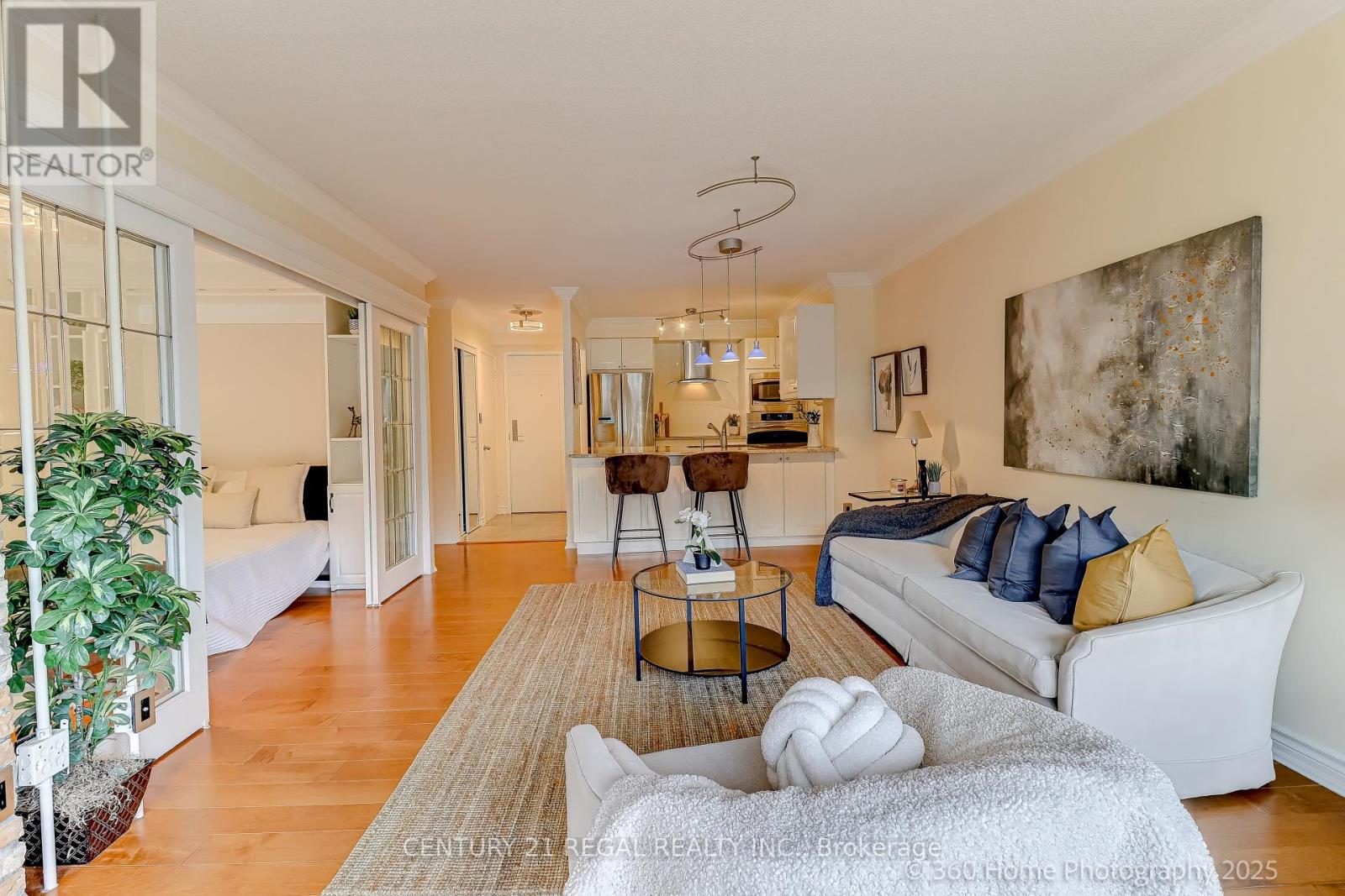 308 - 2267 Lake Shore Boulevard W, Toronto, Ontario  M8V 3X2 - Photo 8 - W12790934