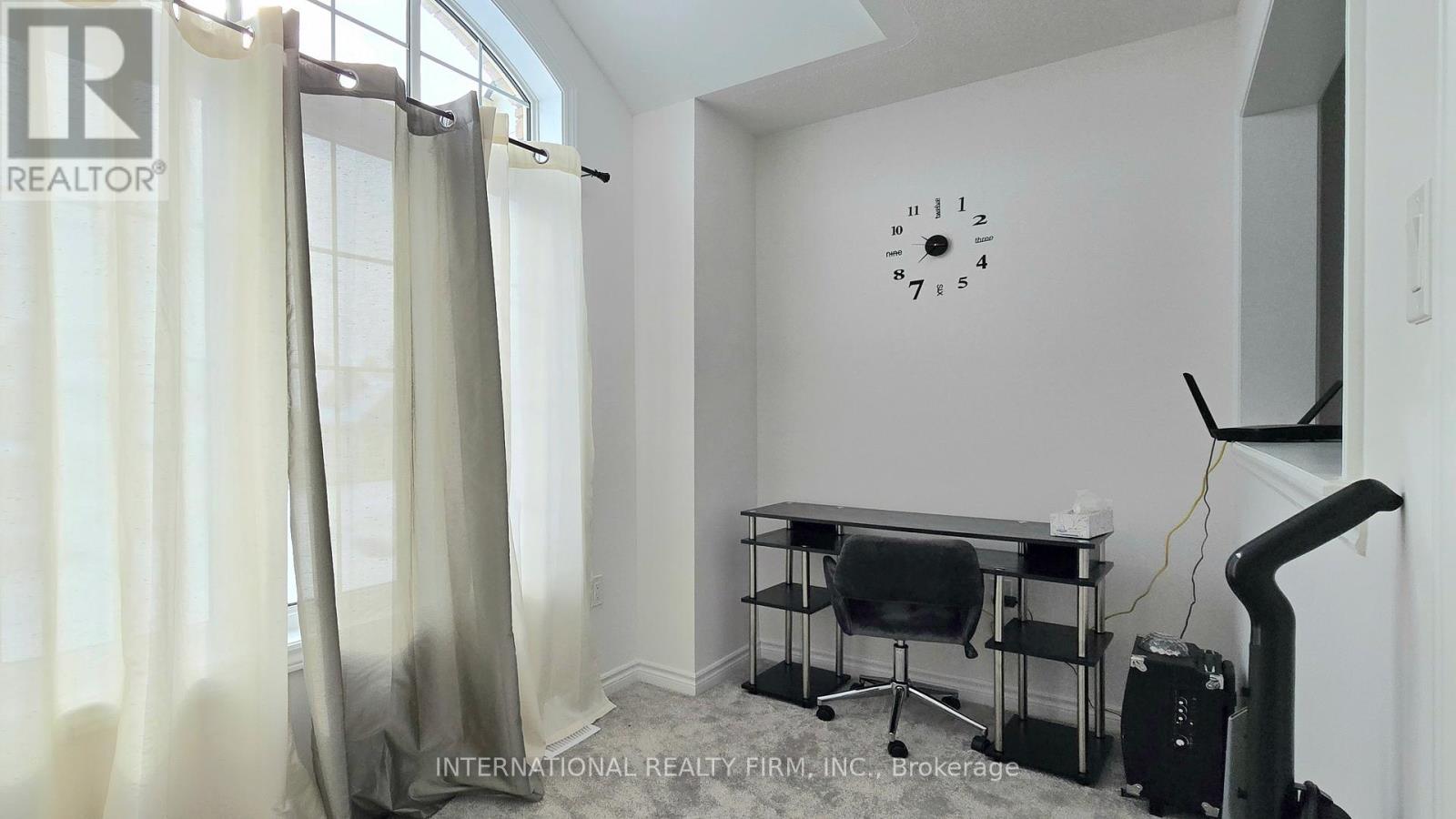 18 Hancock Crescent, Kawartha Lakes, Ontario  K9V 0P2 - Photo 13 - X12790930