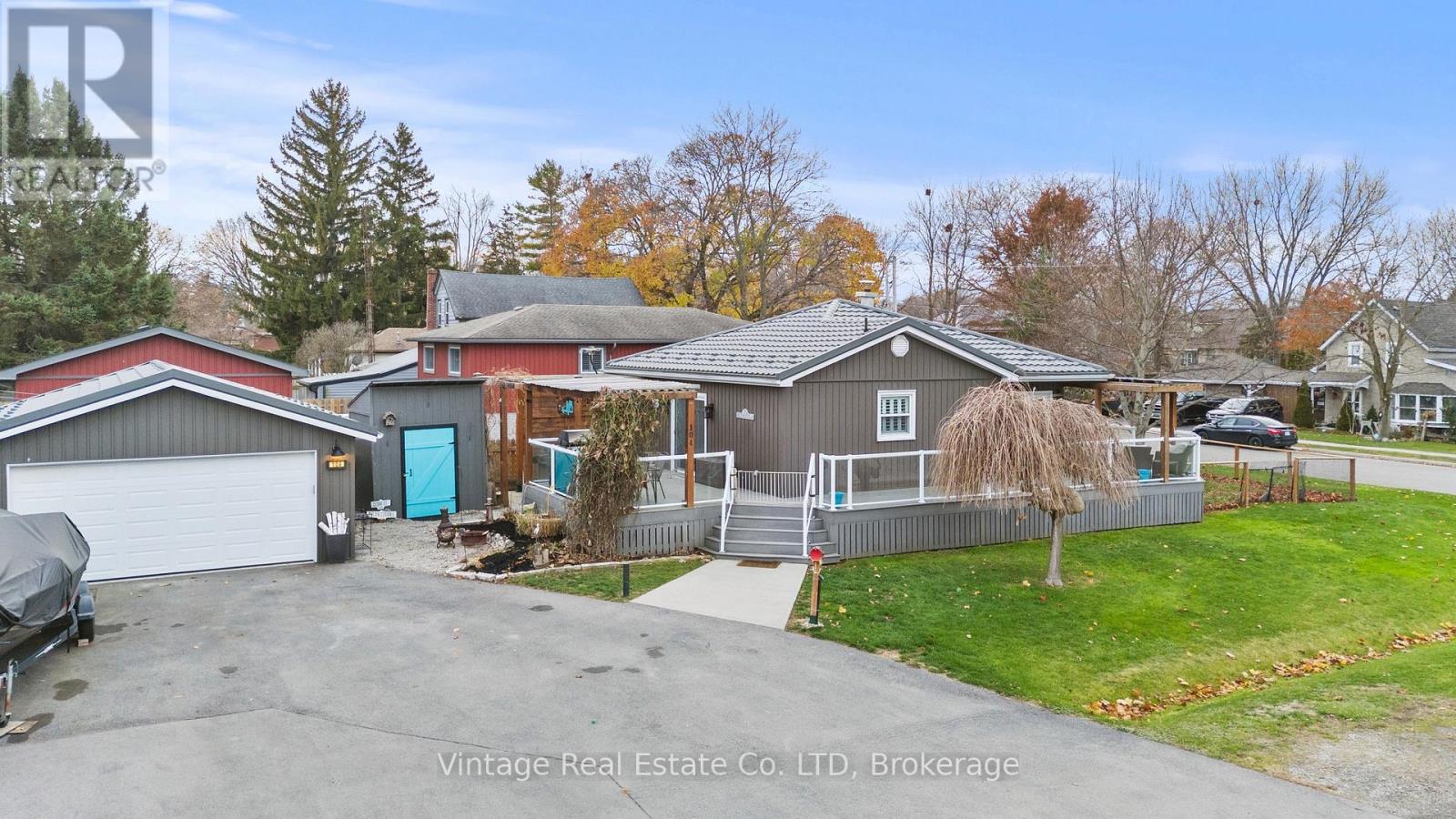 104 Concession Road E, Haldimand (Dunnville), Ontario  N1A 1A1 - Photo 4 - X12789156