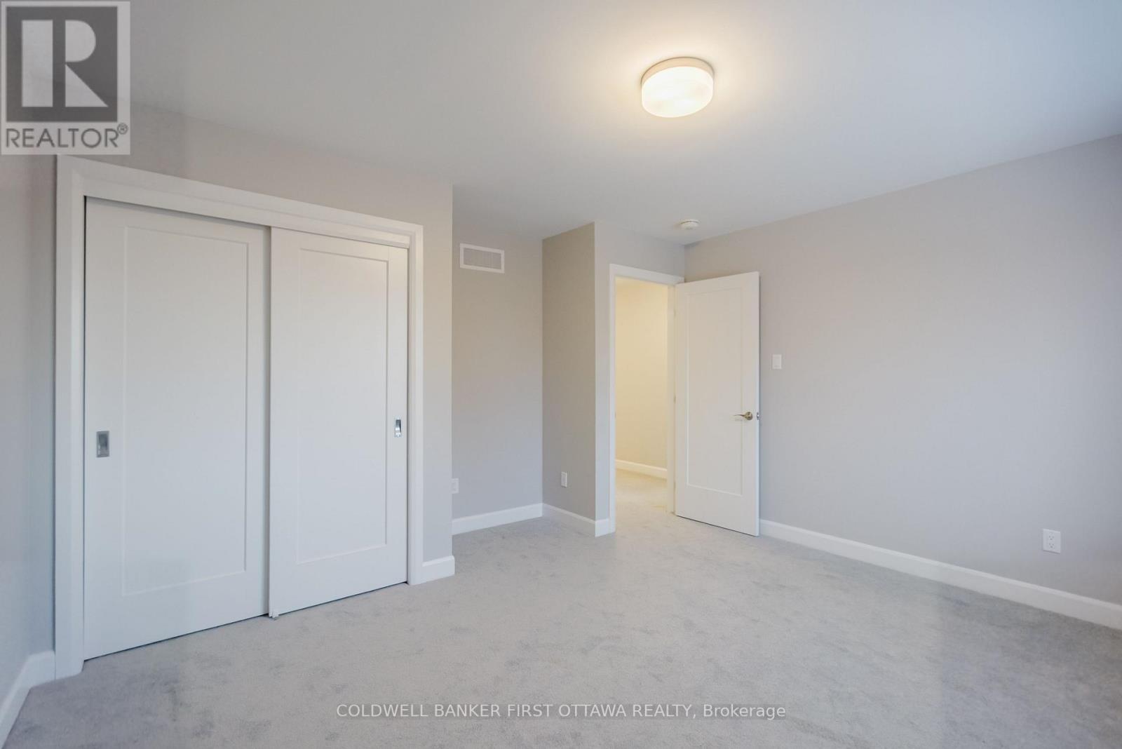 896 Sendero Way, Ottawa, Ontario  K2S 2W8 - Photo 36 - X12790968