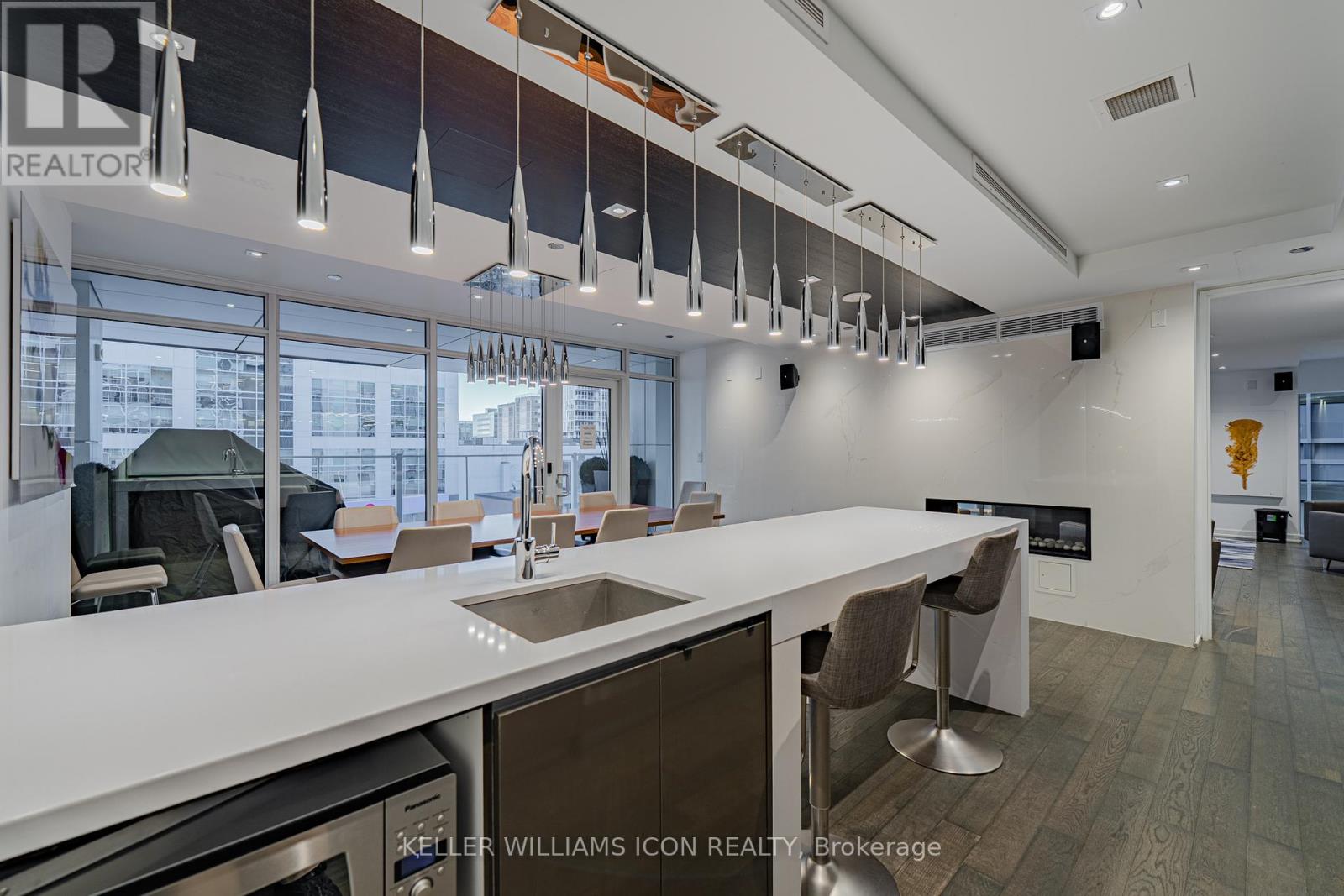 2015 - 199 Slater Street, Ottawa, Ontario  K1P 0C8 - Photo 40 - X12790970