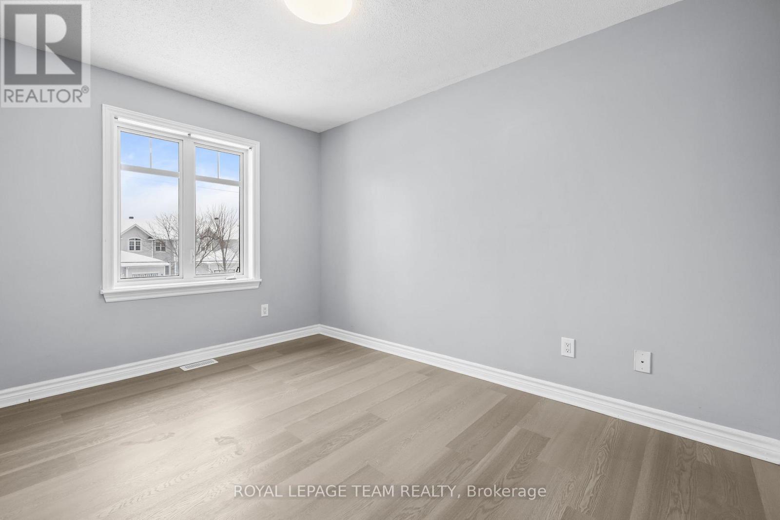 943 Klondike Road, Ottawa, Ontario  K2W 0E3 - Photo 13 - X12722276