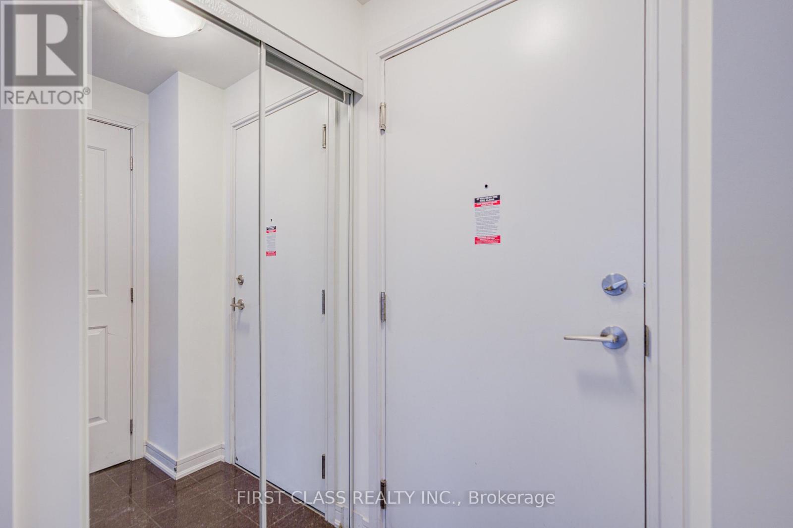 911 - 9201 Yonge St Street, Richmond Hill (Langstaff), Ontario  L4C 1H9 - Photo 7 - N12735240