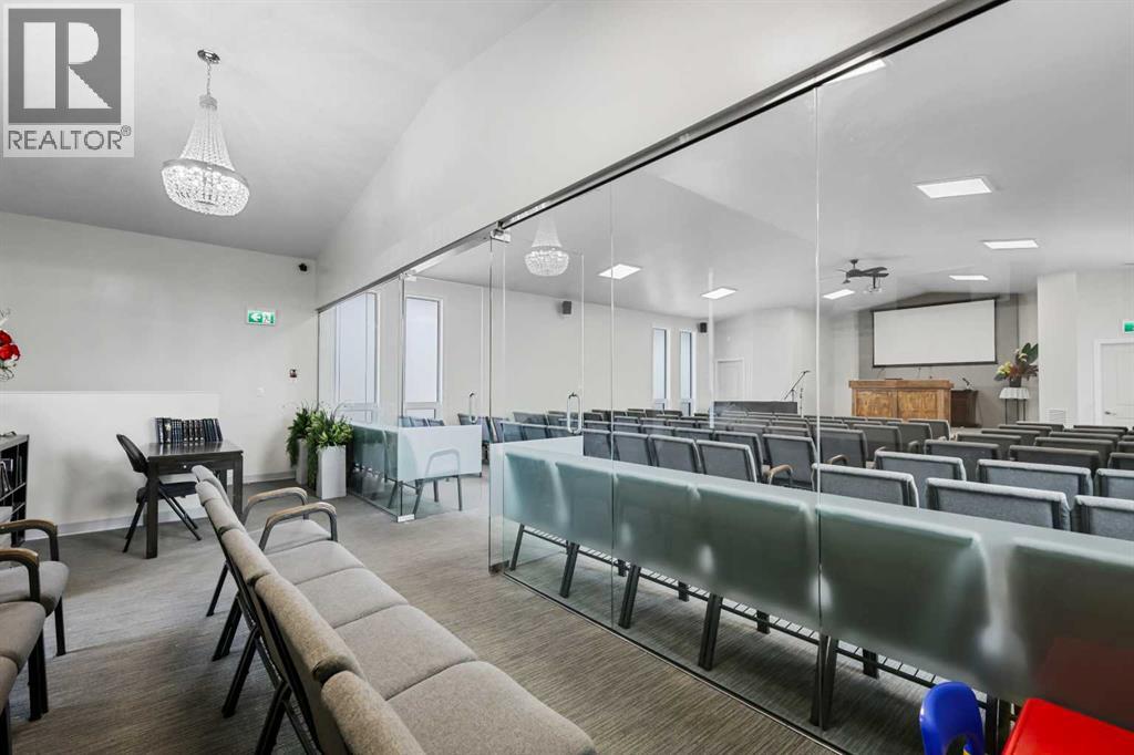 232 8a Street Ne, Calgary, Alberta  T2E 4J1 - Photo 7 - A2269236