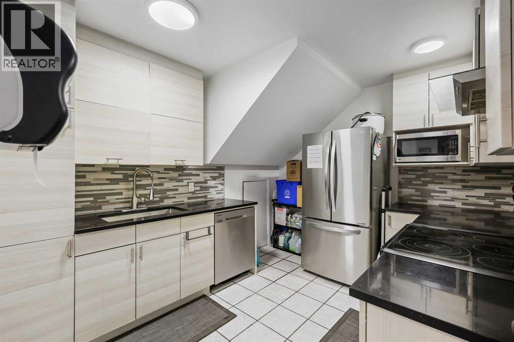 232 8a Street Ne, Calgary, Alberta  T2E 4J1 - Photo 27 - A2269236