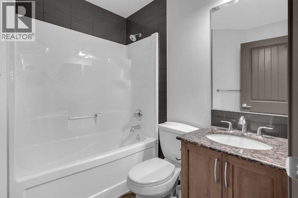 1121 Kingston Crescent Se, Airdrie, Alberta  T4A 0G1 - Photo 41 - A2273731