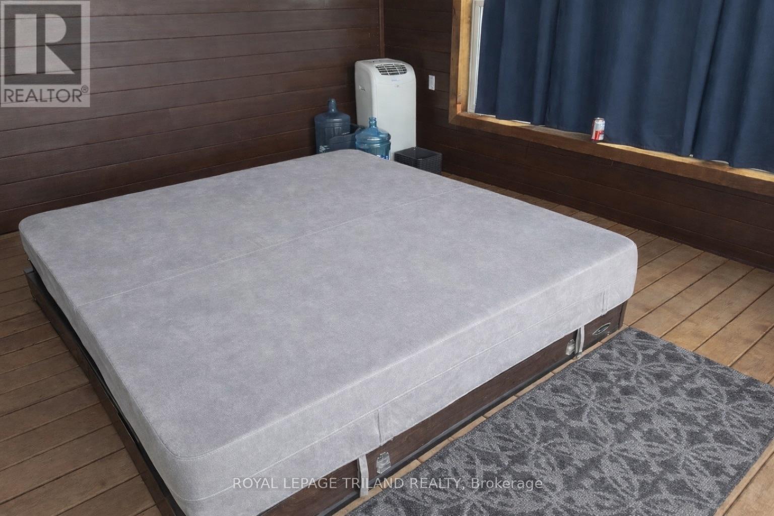 40 Centre Street, Bayham, Ontario  N0J 1Z0 - Photo 7 - X12790996