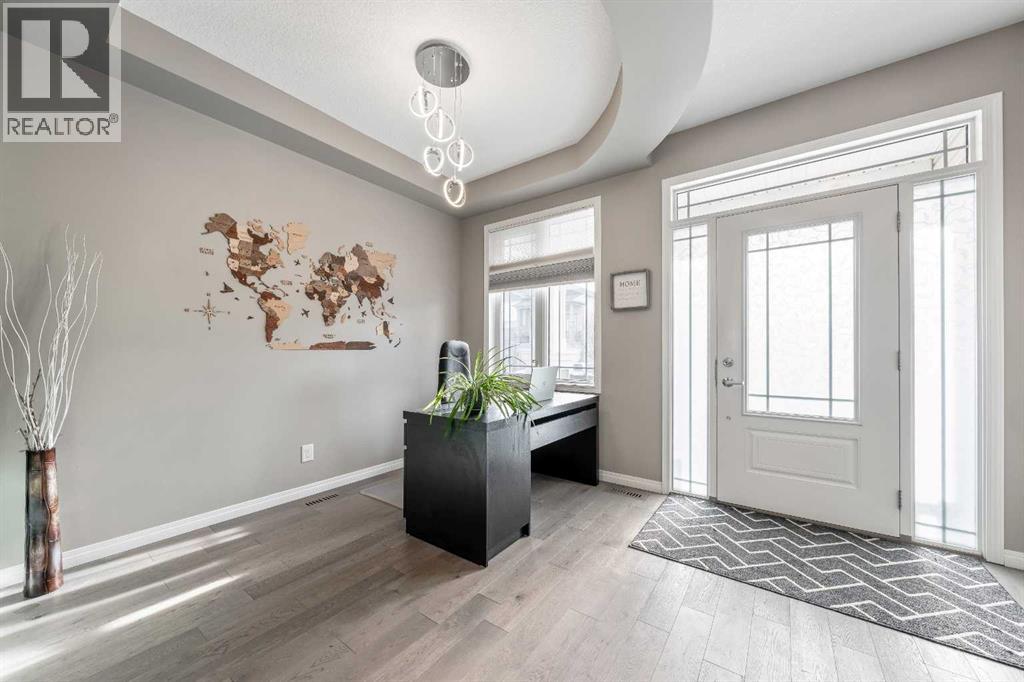 30 Windford Heights Sw, Airdrie, Alberta  T4B 4E8 - Photo 2 - A2265558