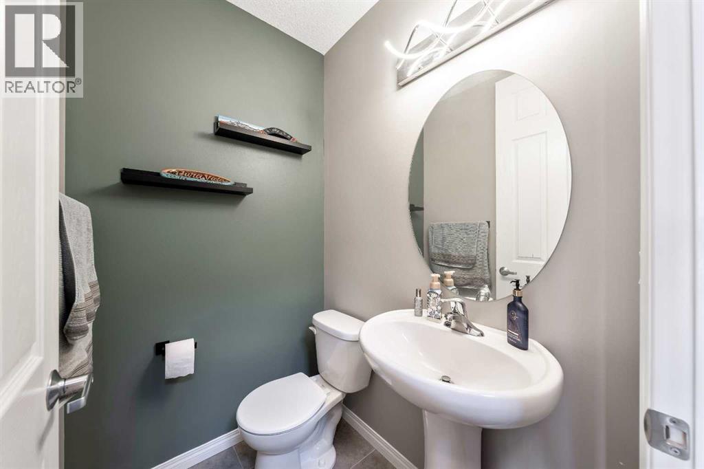 30 Windford Heights Sw, Airdrie, Alberta  T4B 4E8 - Photo 12 - A2265558