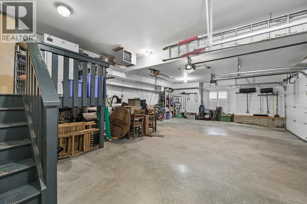 1458 Strathcona Drive Sw, Calgary, Alberta  T3H 4M2 - Photo 28 - A2286551