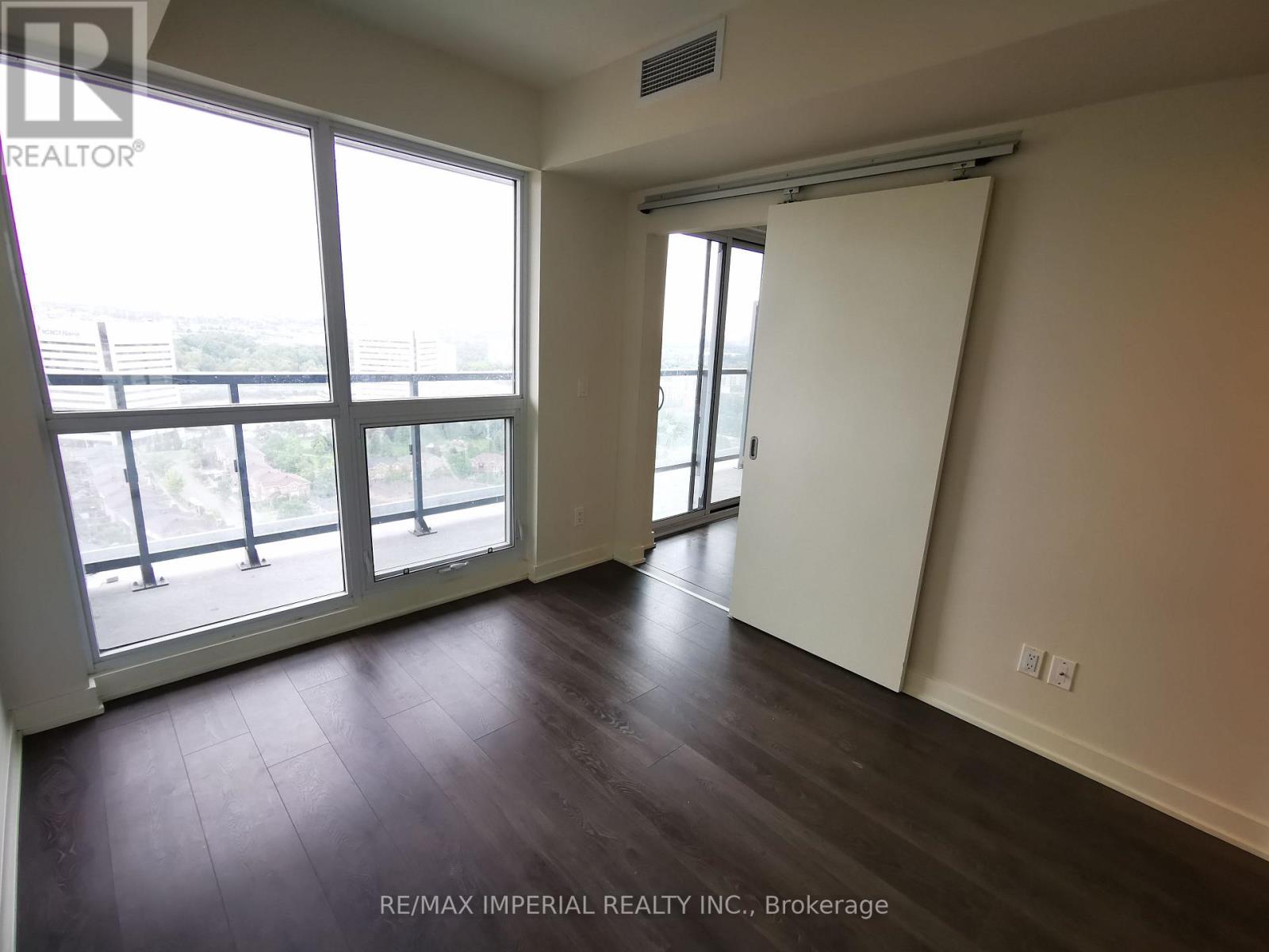 N2305 - 6 Sonic Way, Toronto, Ontario  M3C 0P1 - Photo 22 - C12790984