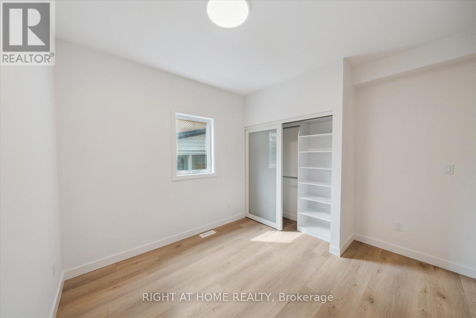 5 - 125 Kendal Ave Avenue, Toronto, Ontario  M5R 1L8 - Photo 8 - C12790994