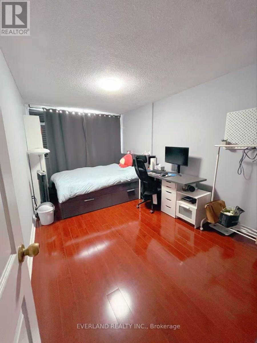 303 - 2050 Bridletowne Circle, Toronto, Ontario  M1W 2V5 - Photo 8 - E12790988