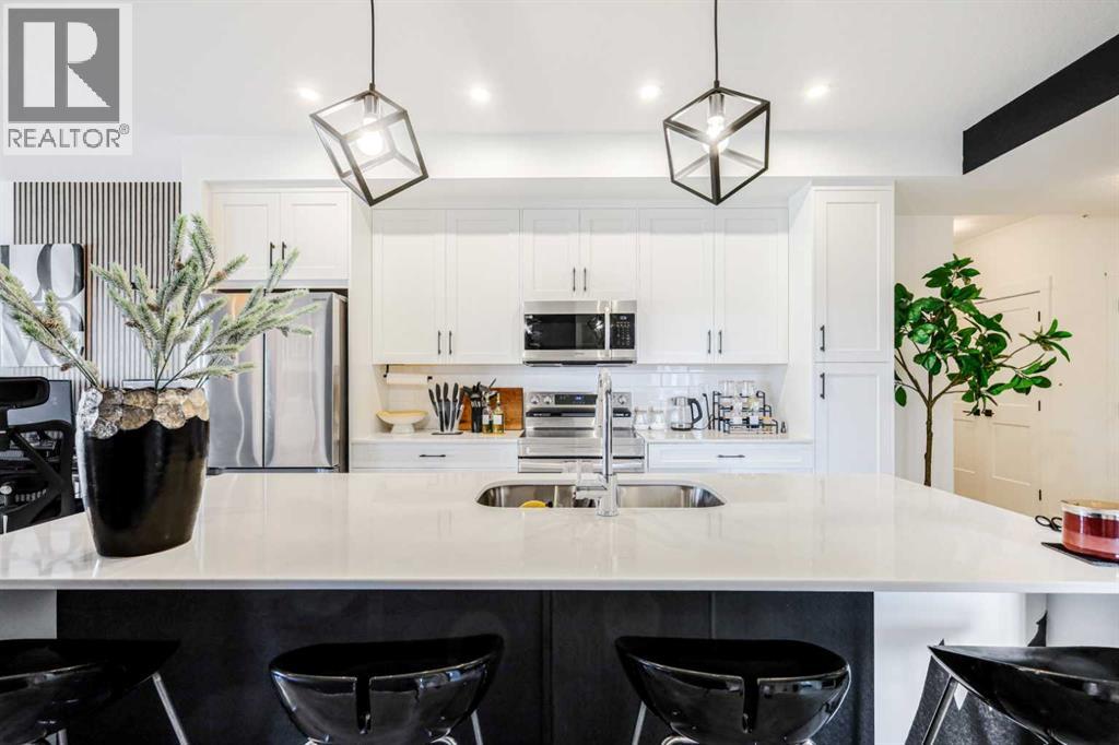 2401, 200 Seton Circle Se, Calgary, Alberta  T3M 3X1 - Photo 3 - A2284819