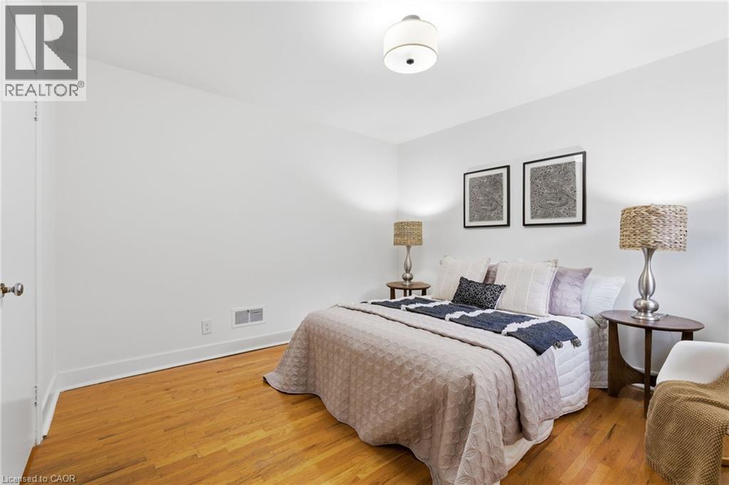 53 Livingston Avenue, Grimsby, Ontario  L3M 1L3 - Photo 19 - 40799545